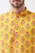 VASTRAMAY Multicolor-Base-Mustard And Cream Baap Beta Kurta